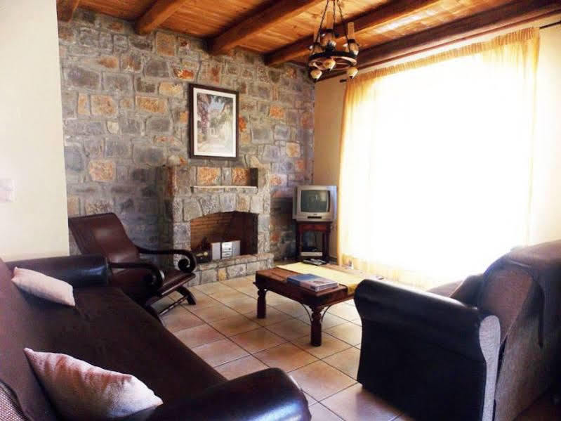 Niriides Villas Old Listing Hersonissos  Exterior photo